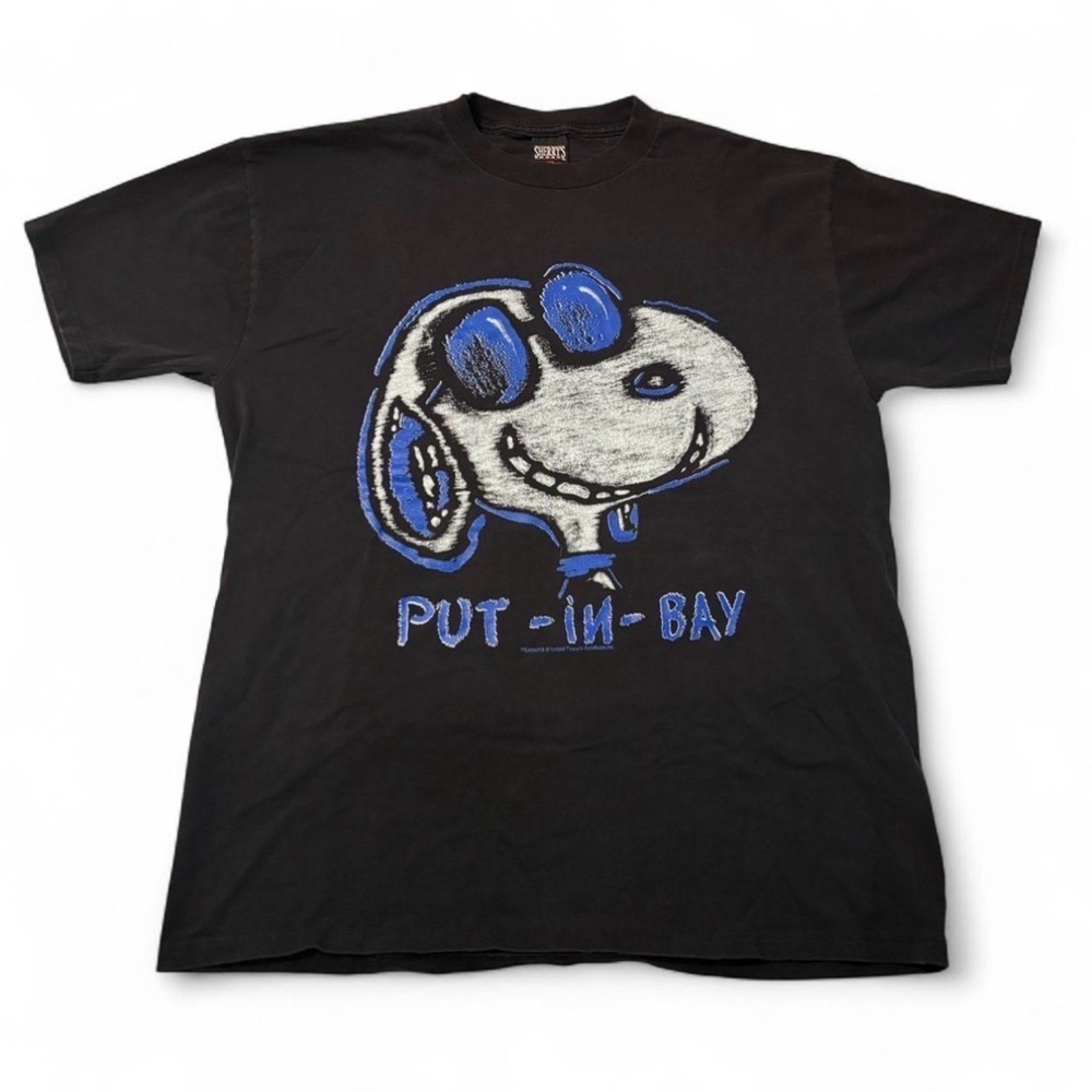 Vintage Joe Cool Snoopy T Shirt Large Put in Bay Black Blue Grunge USA Made